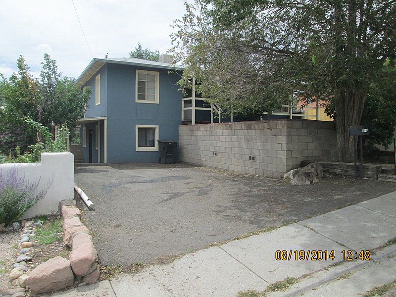 1st image of 910 1/2 E Green Ave