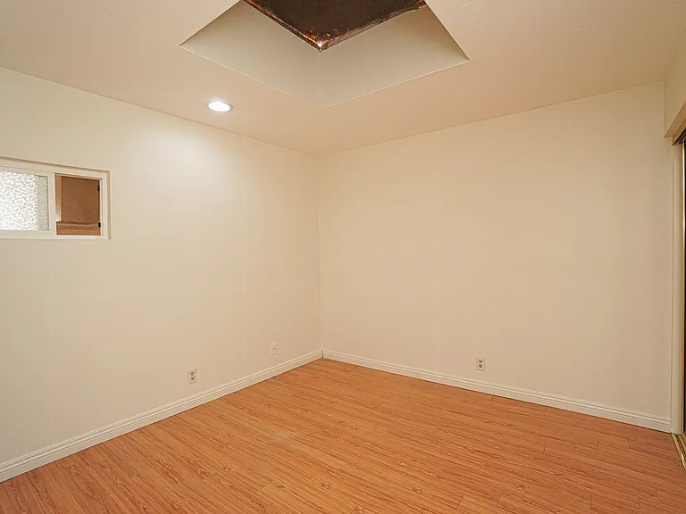 429 S New Ave #5 — Photo 7