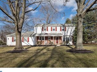 524 Meetinghouse Rd, Maple Glen, PA 19002