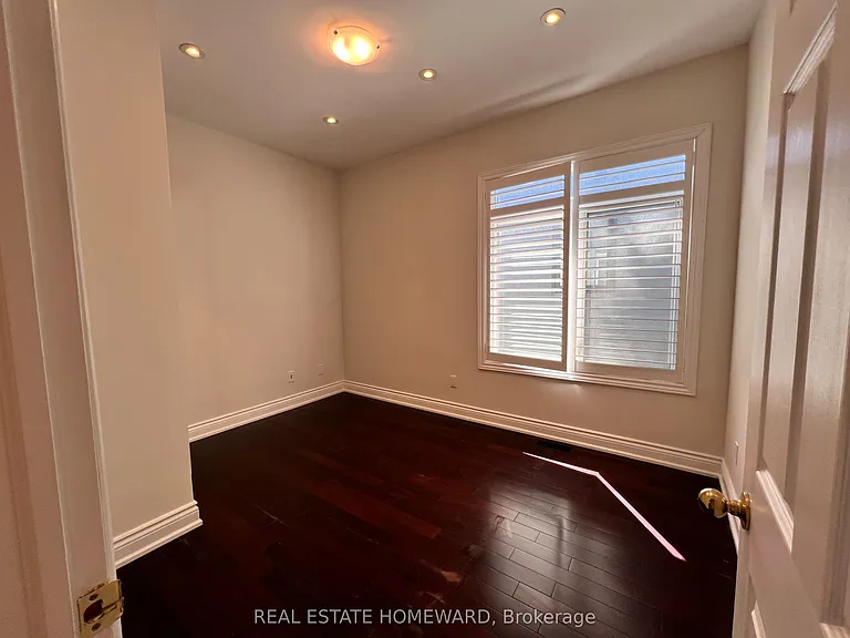 171 Westlake Ave — Photo 26