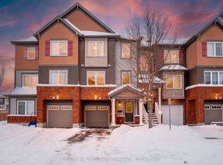 476 Coldwater Cres, Ottawa, ON K2M 0J2