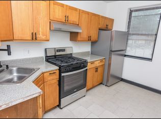 5635 W Washington Blvd #5633-207, Chicago, IL 60644