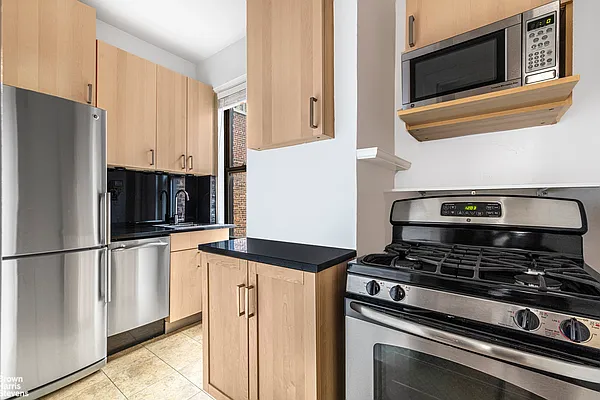 Sold by Brown Harris Stevens | media 6