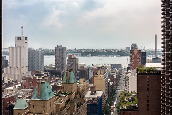 Rented by Stribling | media 4