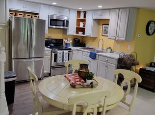 60 Milliken Mills Rd, Old Orchard Beach, ME 04064