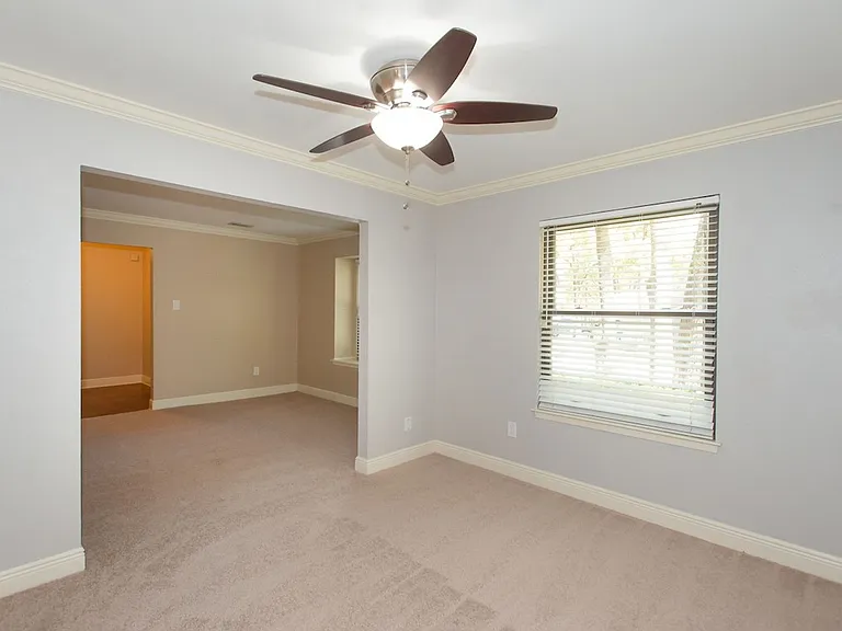 4607 Bridlewood Dr — Photo 14