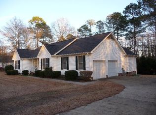 7980 Fox Crossing Rd, Laurinburg, NC 28352