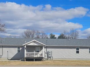 414 N Hirons, Waltonville, IL 62984
