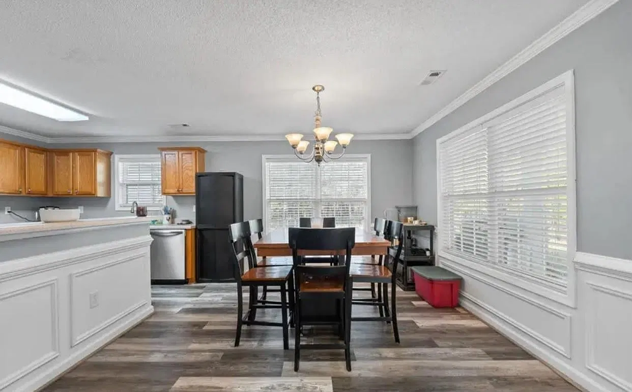 3 bed, 1761 sqft, $1,420 — Photo 4