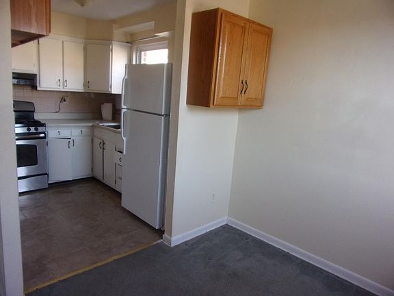 Kitchen/DR