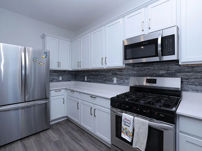 12332 Derby Royal Dr — Photo 15