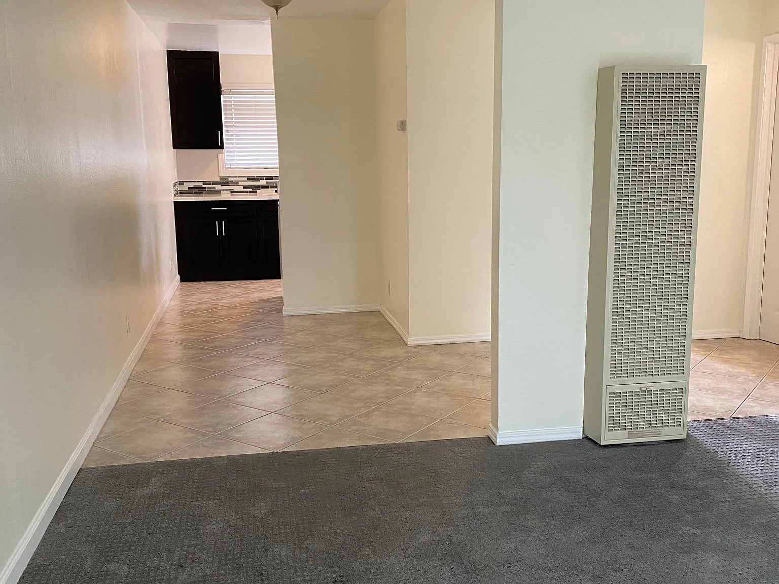 2 bed, 750 sqft, $2,400 — Photo 4