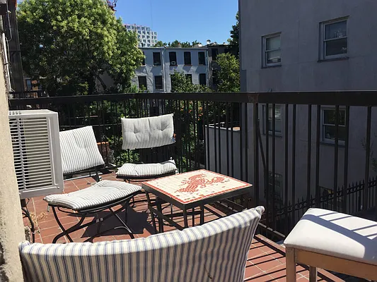 Rented by Francine Realty | media 11