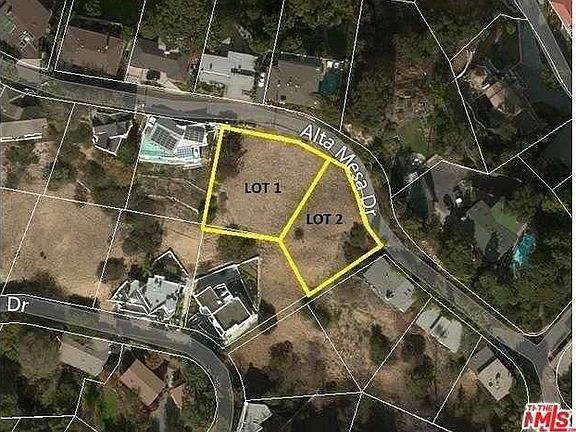 2nd image of 3633 Alta Mesa Dr