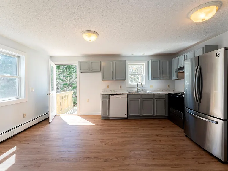 7 Colby Way #A — Photo 4