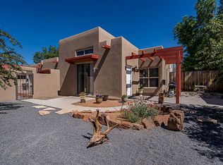 4365 Vuelta Dorado, Santa Fe, NM 87507