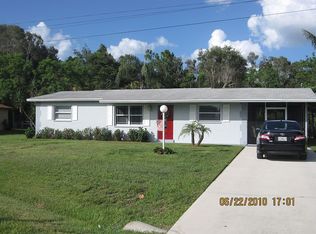 18569 Iris Rd, Fort Myers, FL 33967