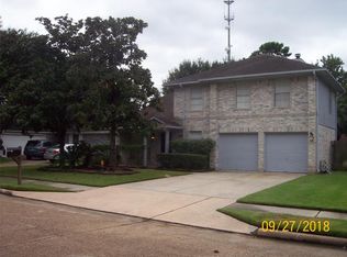 17639 Windy Point Dr, Spring, TX 77379