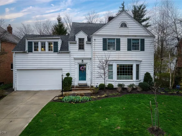 4049 Meadowbrook Blvd, University Heights, OH 44118