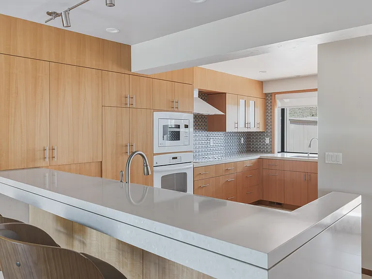28000 Oakshire Dr — Photo 15