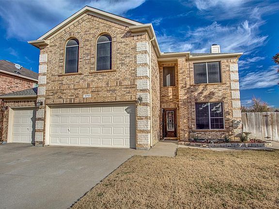 2nd image of 10740 Emeraldpark Ln