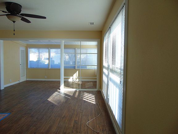 2nd image of 3621 Vista Campana S Unit 72