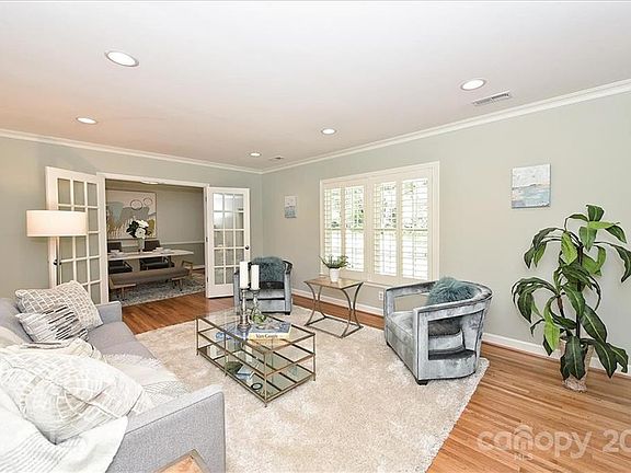 5th image of 5215 Lansing Dr