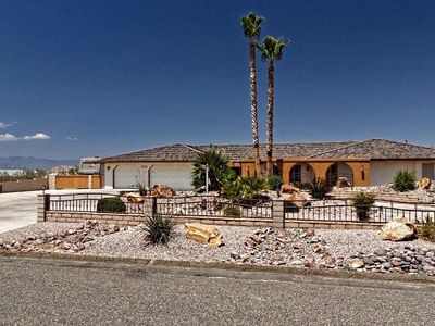16352 Menahka Rd, Apple Valley, CA, 92307