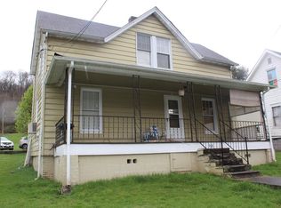 908 W Main St, Saltville, VA