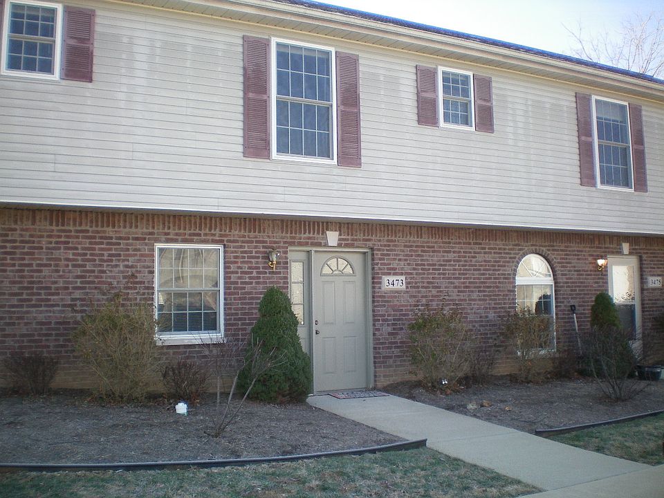 1st image of 3473 S Oaklawn Cir