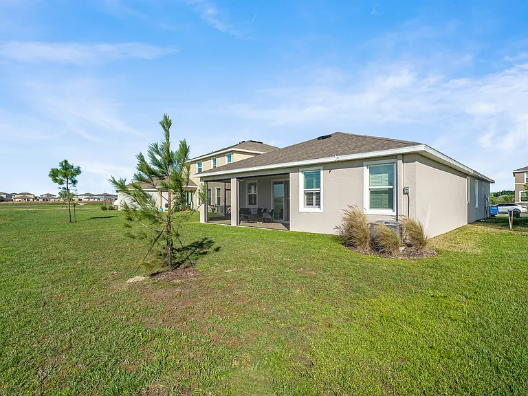 2516 Osprey Peak Way — Photo 29