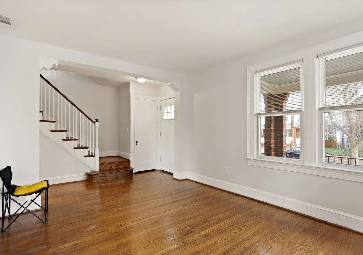 Stunning 3BR/2.5BA Home in Brookland Available Now! — Photo 4