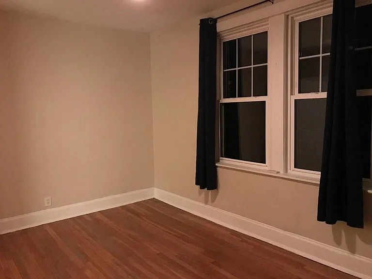 7515 Buckingham Dr — Photo 6