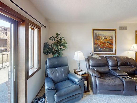 4th image of 808 Lake Chapeau Dr APT 108