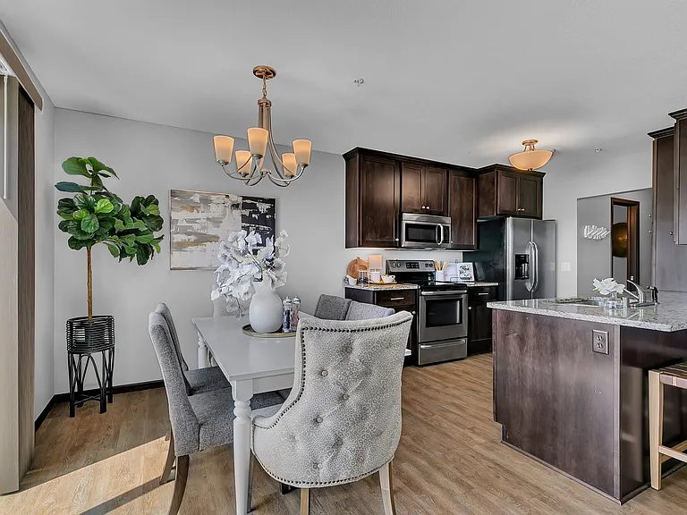 665 Roberts Rd — Photo 8