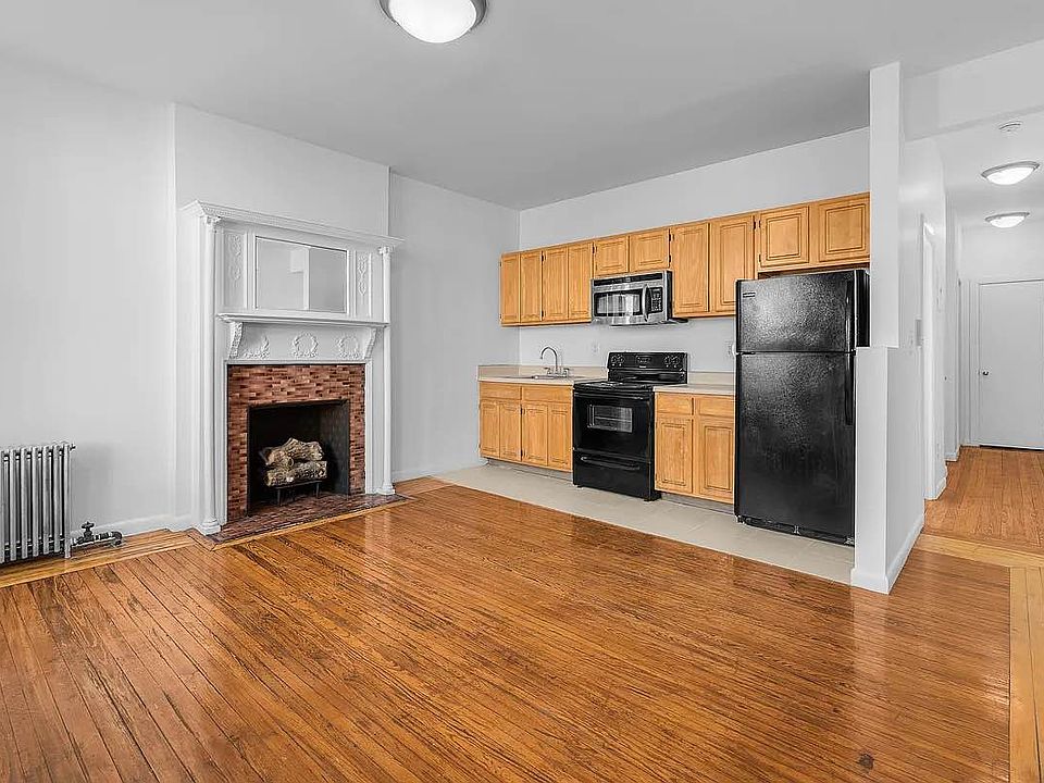 2nd image of 1949 Adam Clayton Powell Jr Blvd APT C3