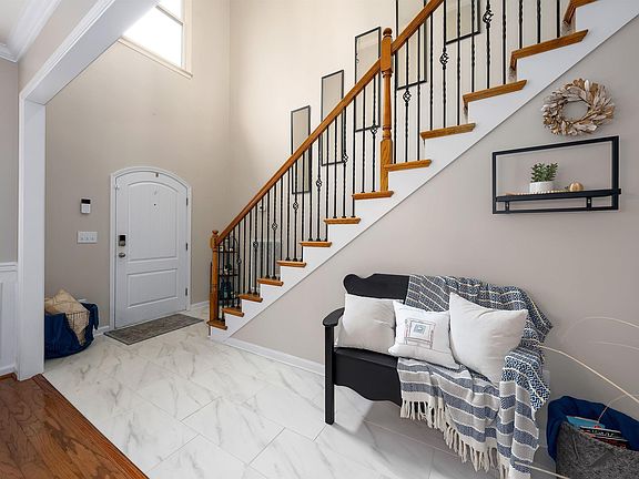 4th image of 2229 Chalybe Dr