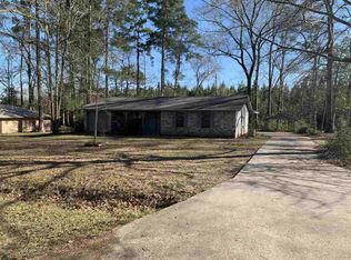 134 Cinnamon Oak St, Jasper, TX 75951