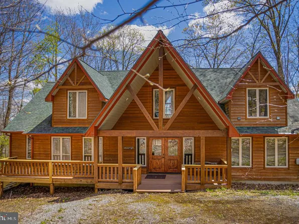 330 Windflower Dr, Terra Alta, WV 26764