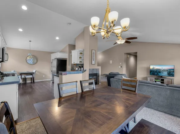 61366 Stardrift Dr, Bend, OR 97702