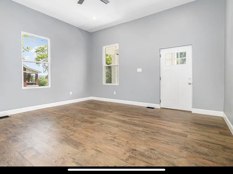 768 Highland Ave — Photo 7