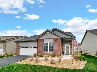 17404 W Windemere Cir, Lockport, IL 60441