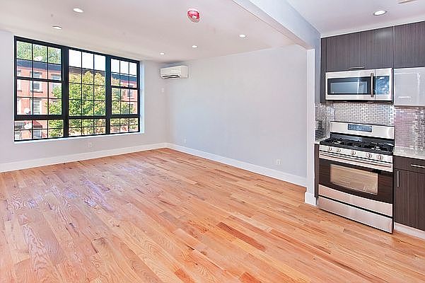 1st image of 670 Halsey St #3F