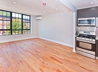 670 Halsey St #3F, Brooklyn, NY 11233