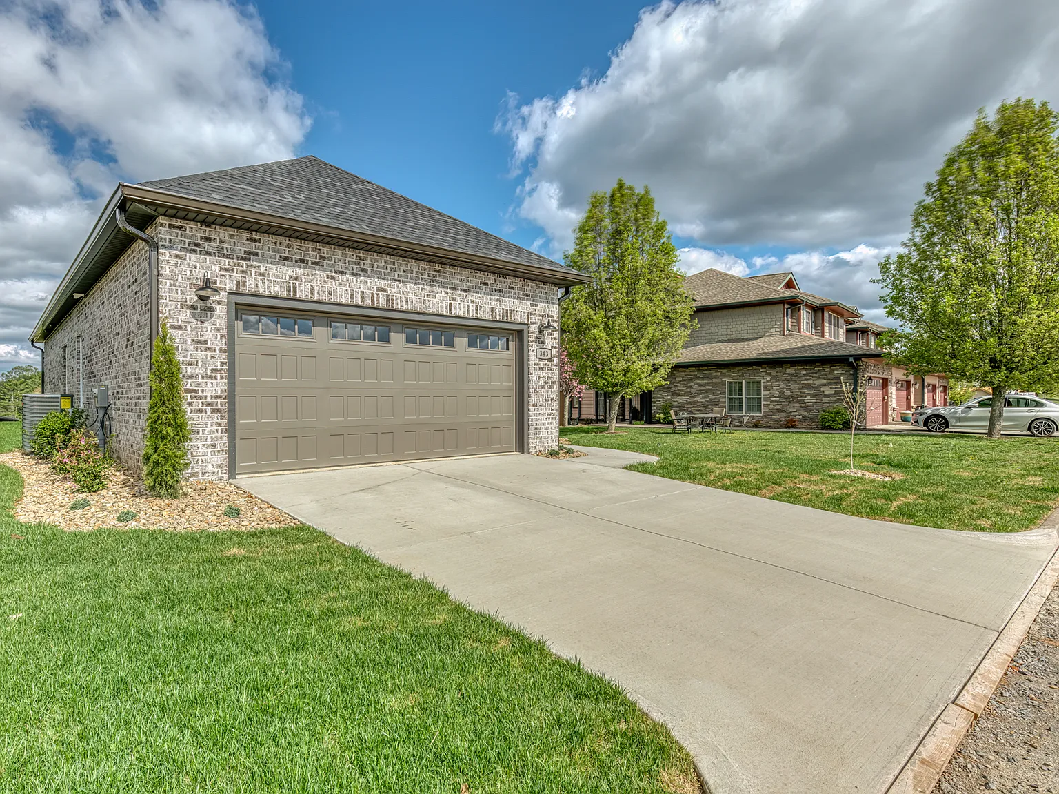 3 bed, 1282 sqft, $2,650 — Photo 4