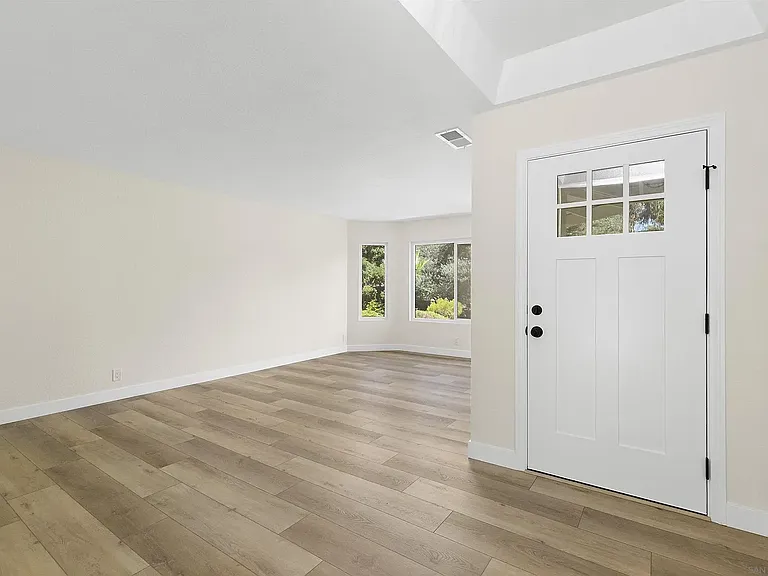 1217 Monte Vista Dr — Photo 10