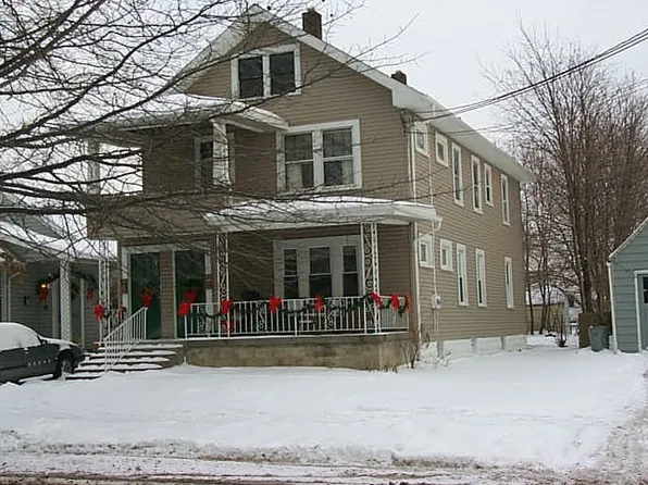 1037 W 29th St, Erie, PA 16508