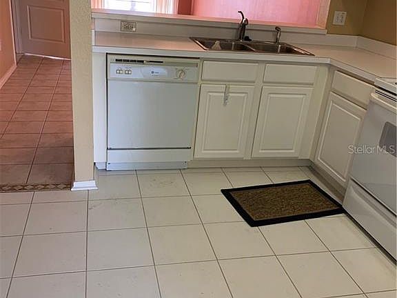 4th image of 2304 Lake Woodberry Cir