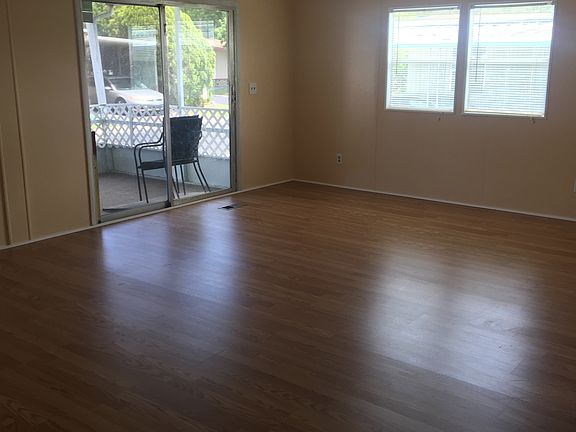 2nd image of 1000 Walker St Lot 101