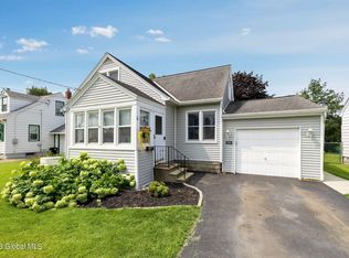 1909 Ferguson St, Schenectady, NY 12303